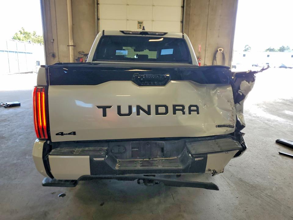 Photo 6 from auction – 2026 TOYOTA TUNDRA with VIN 5TFWC5DB8TX145874