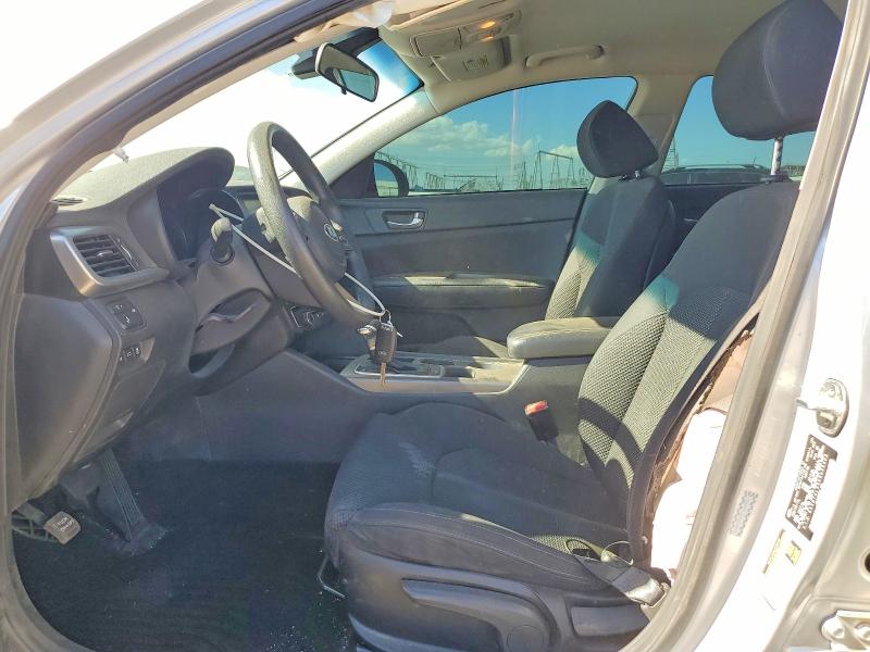 Photo 7 from auction – 2019 KIA OPTIMA with VIN 5XXGT4L36KG354903