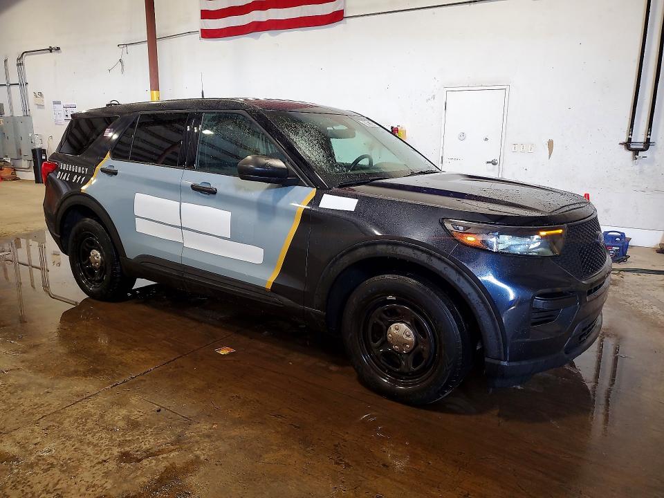 Фото 4 с аукциона – 2022 FORD EXPLORER с VIN 1FM5K8ABXNGB80581