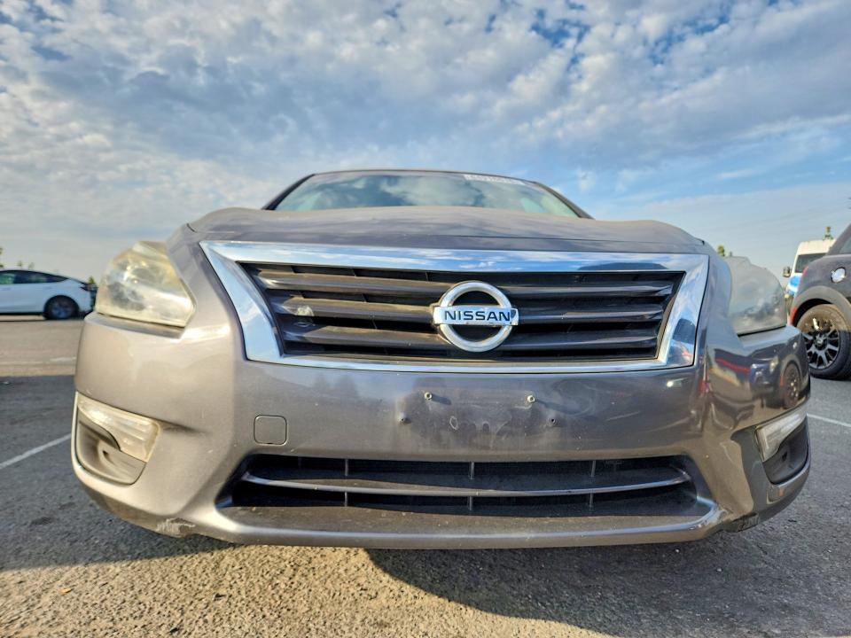 Photo 5 from auction – 2015 NISSAN ALTIMA with VIN 1N4AL3AP1FC449564