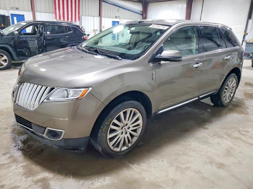 LINCOLN MKX 2012 with VIN 2LMDJ8JK2CBL08206 - Photo from auction