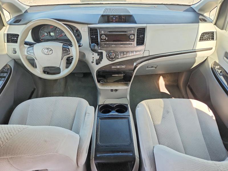 Photo 8 from auction – 2014 TOYOTA SIENNA with VIN 5TDKK3DCXES451885