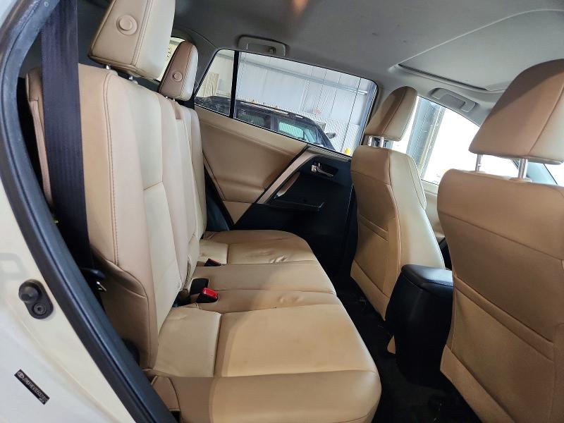 Photo 11 from auction – 2013 TOYOTA RAV4 with VIN JTMDFREV3D5001810
