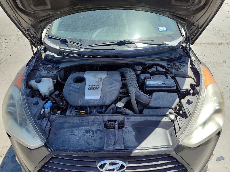 Photo 11 from auction – 2013 HYUNDAI VELOSTER with VIN KMHTC6AE2DU102573