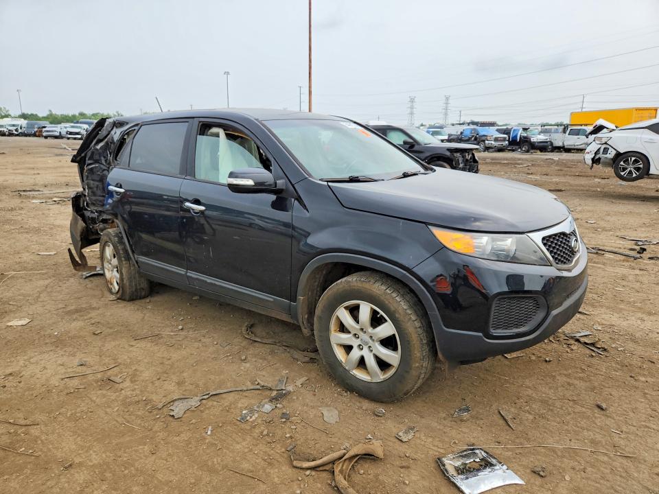 Photo 4 from auction – 2013 KIA SORENTO with VIN 5XYKT3A12DG376840
