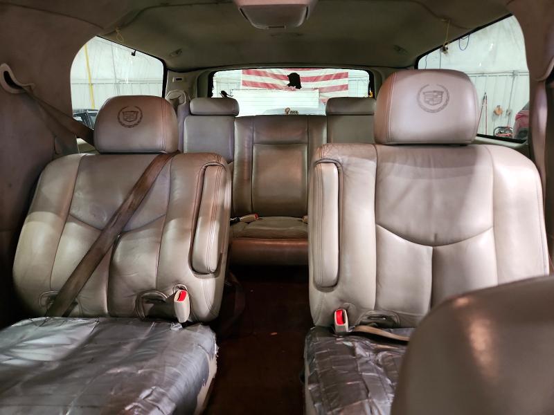 Photo 10 from auction – 2004 CADILLAC ESCALADE with VIN 3GYFK66N54G330884
