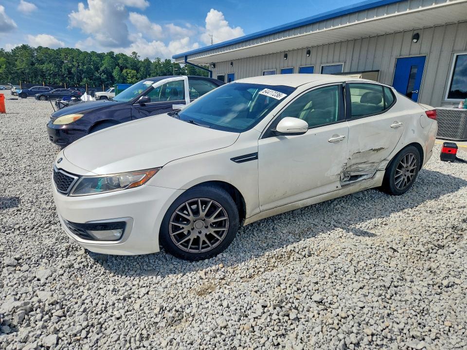 KIA OPTIMA 2013 with VIN 5XXGN4A71DG239483 - Photo from auction