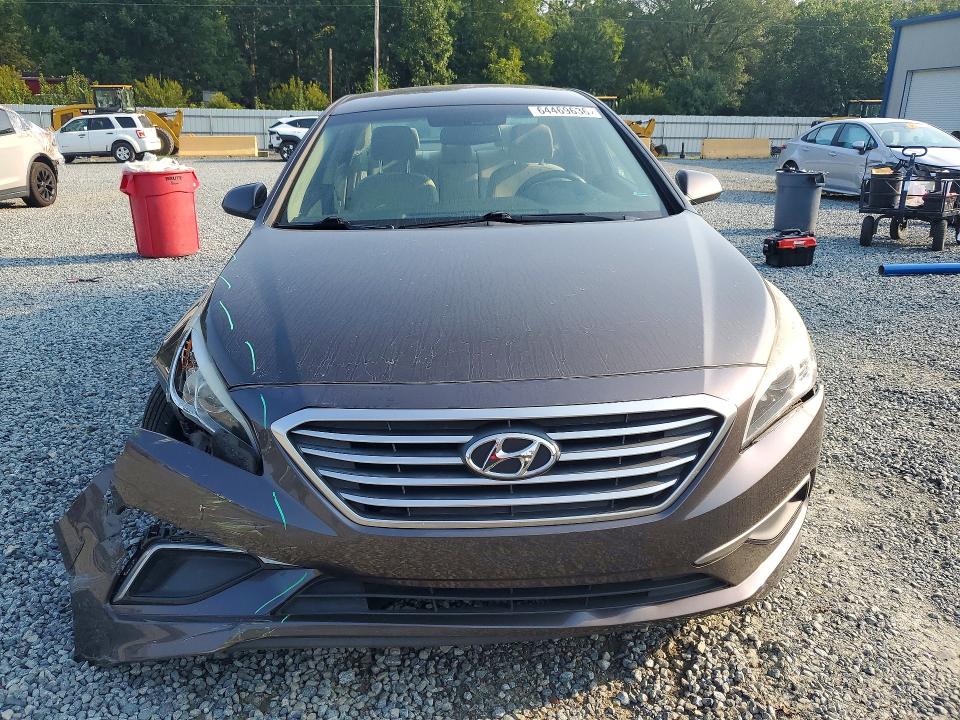 صورة رقم 5 من المزاد - 2016 HYUNDAI SONATA مع VIN 5NPE24AF9GH328895