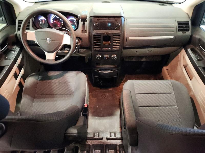 Photo 8 from auction – 2010 DODGE GRAND CARAVAN with VIN 2D4RN1AEXAR348813