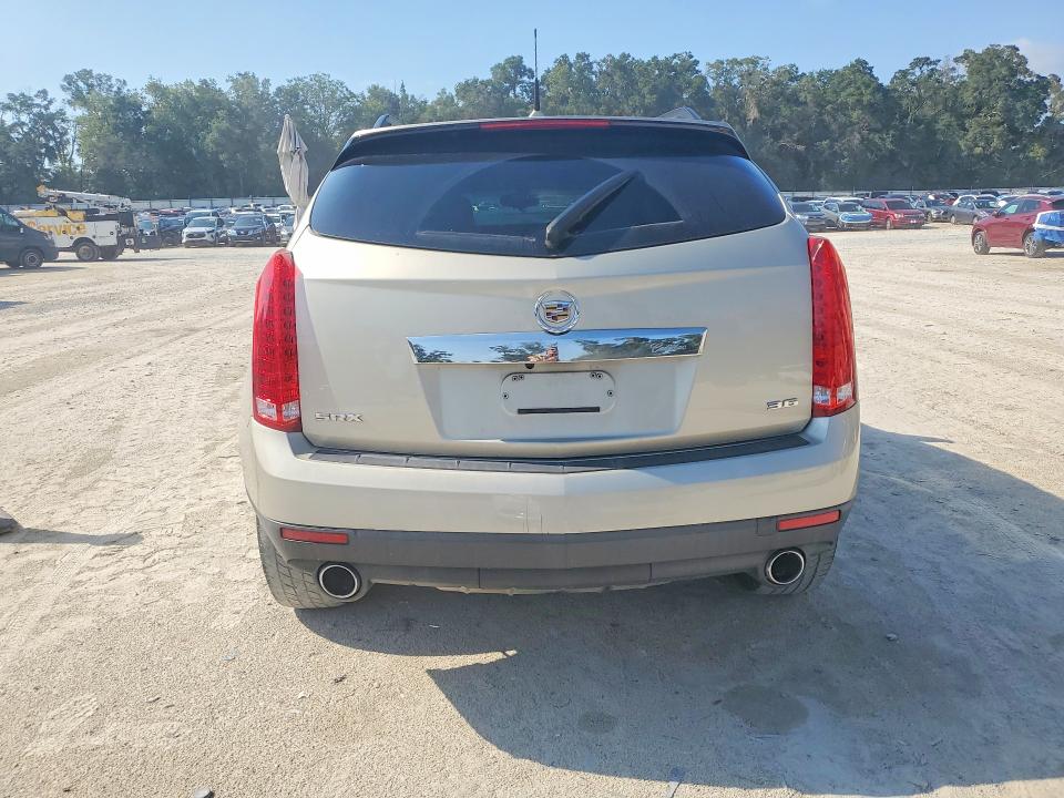 Photo 6 from auction – 2013 CADILLAC SRX with VIN 3GYFNAE32DS607742