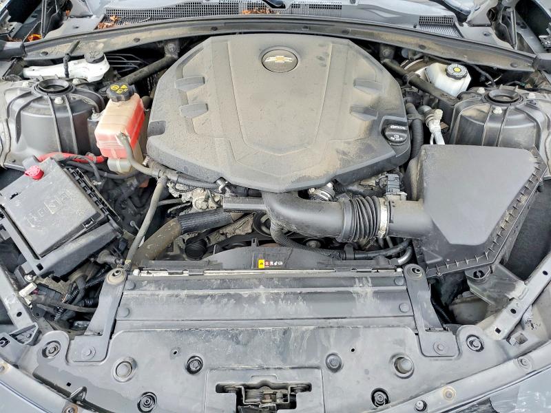Photo 11 from auction – 2018 CHEVROLET CAMARO with VIN 1G1FB1RS9J0138208