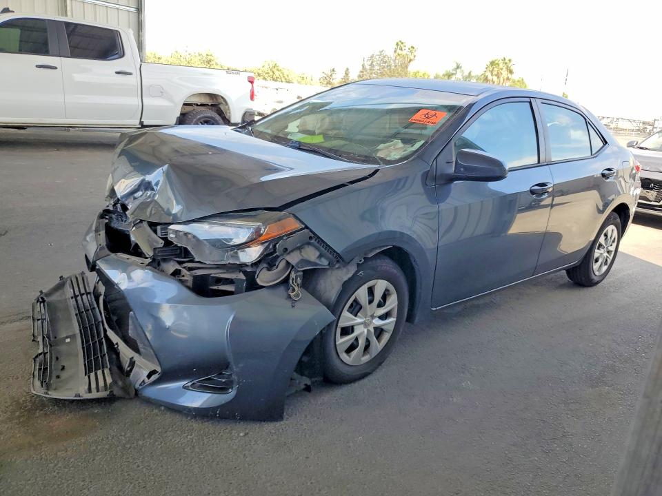TOYOTA COROLLA 2017 con VIN 2T1BURHE7HC960483 - Foto de la subasta