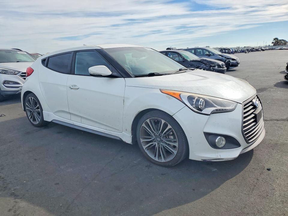 Photo 4 from auction – 2016 HYUNDAI VELOSTER with VIN KMHTC6AEXGU304100