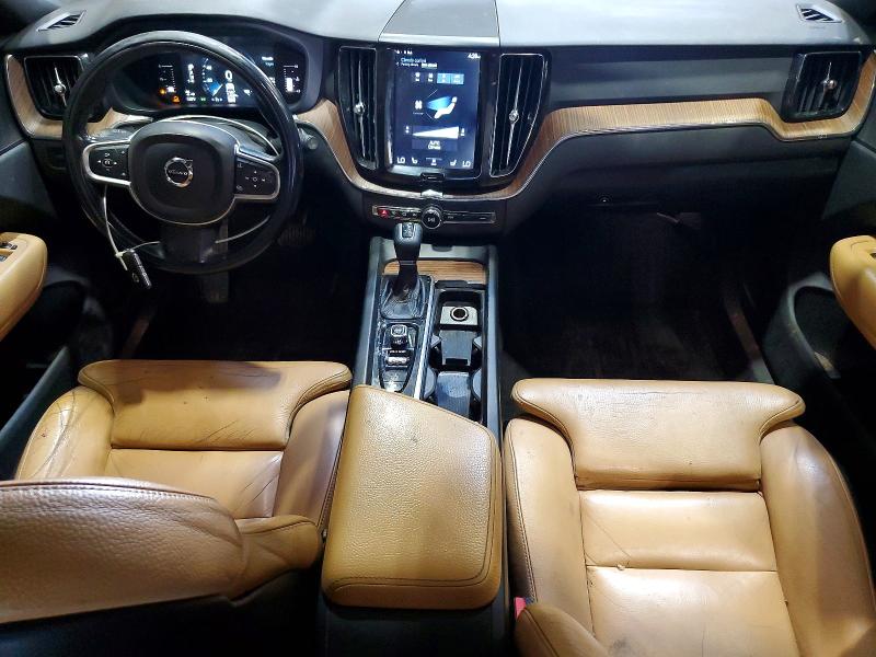 صورة رقم 8 من المزاد - 2019 VOLVO XC60 مع VIN LYV102DK4KB184392