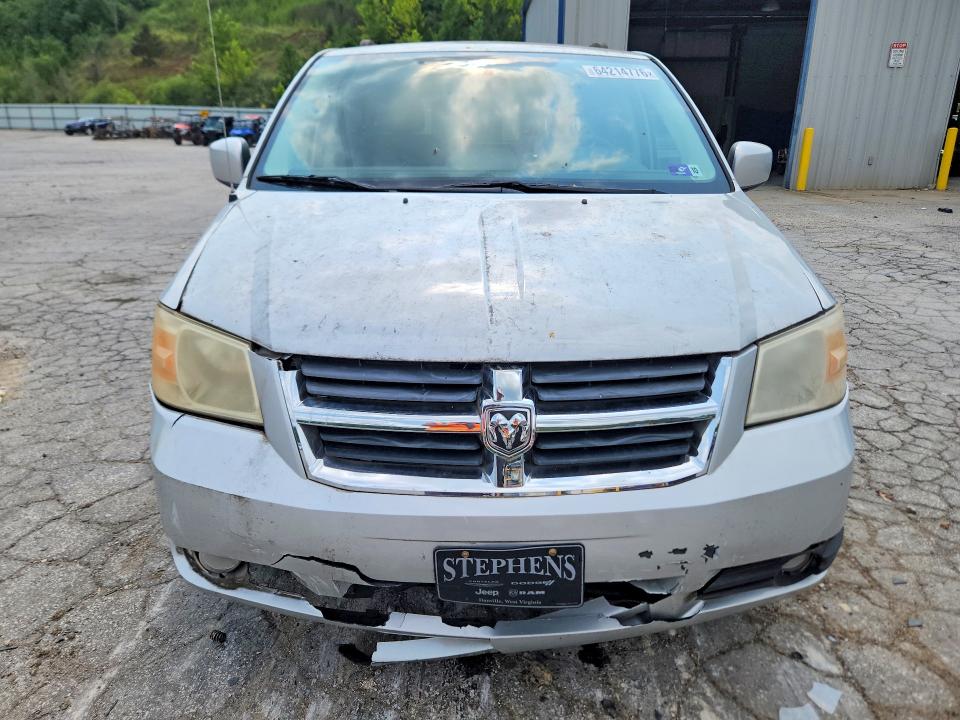 Foto 5 de la subasta – 2010 DODGE GRAND CARAVAN con VIN 2D4RN5D14AR331831