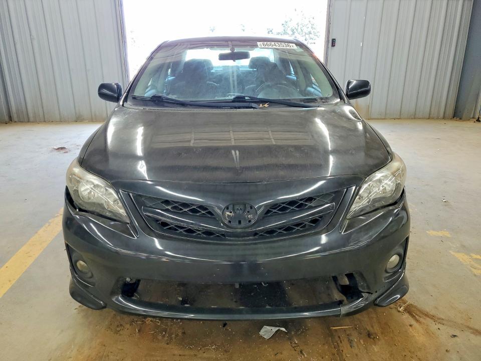 Photo 5 from auction – 2013 TOYOTA COROLLA with VIN 2T1BU4EE3DC026399