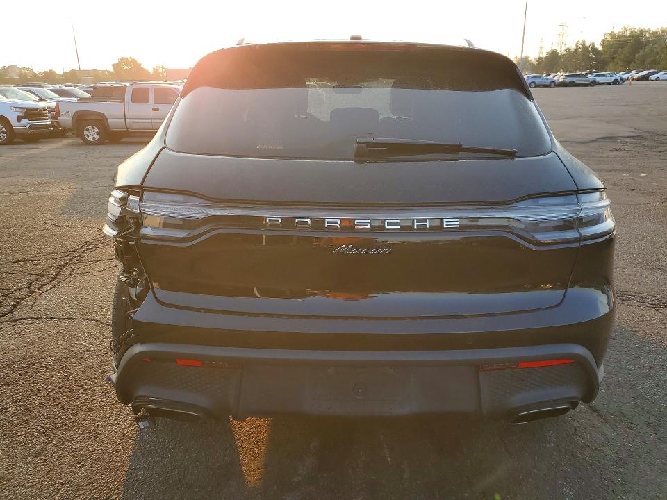 Photo 6 from auction – 2024 PORSCHE MACAN with VIN WP1AA2A51RLB00965