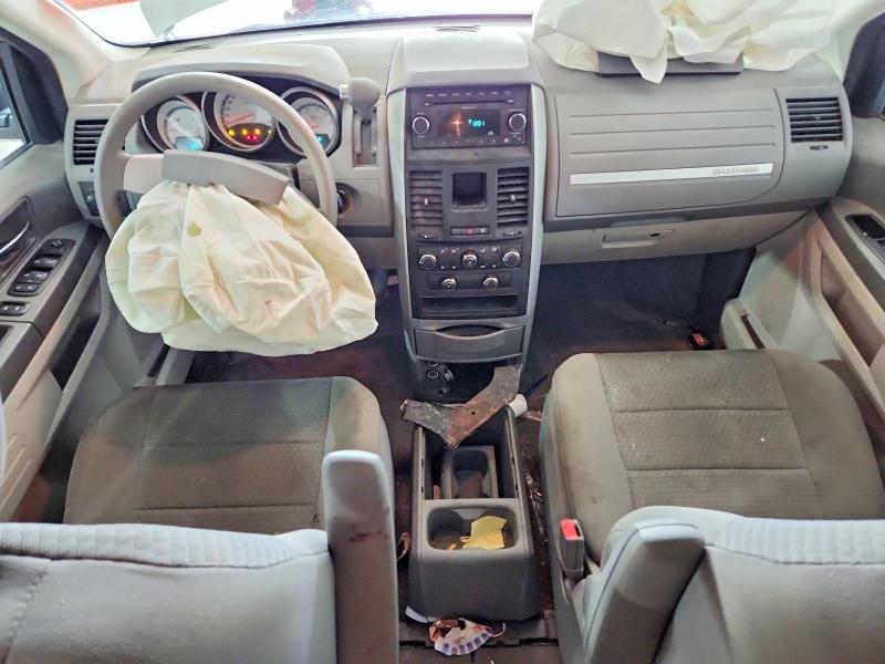 Photo 8 from auction – 2010 DODGE GRAND CARAVAN with VIN 2D4RN4DE5AR265044