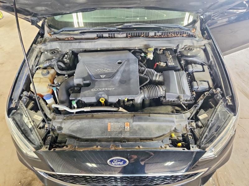 Photo 11 from auction – 2017 FORD FUSION with VIN 3FA6P0VPXHR245143
