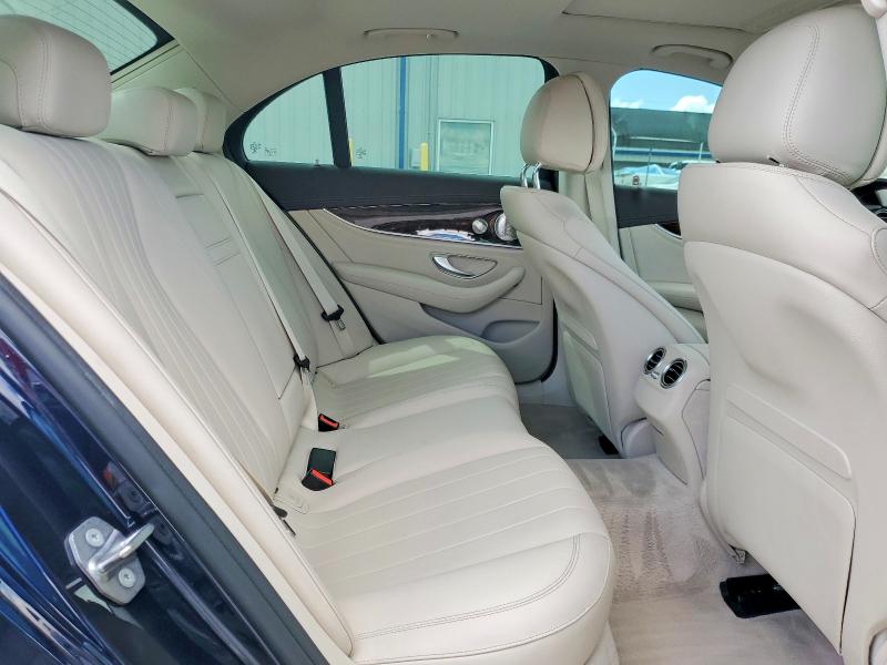 Photo 10 from auction – 2018 MERCEDES-BENZ E with VIN WDDZF6GB4JA406851