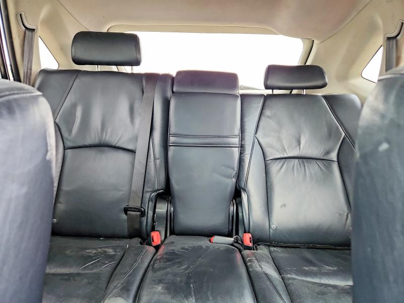 Photo 10 from auction – 2008 LEXUS RX with VIN 2T2HK31U58C069652