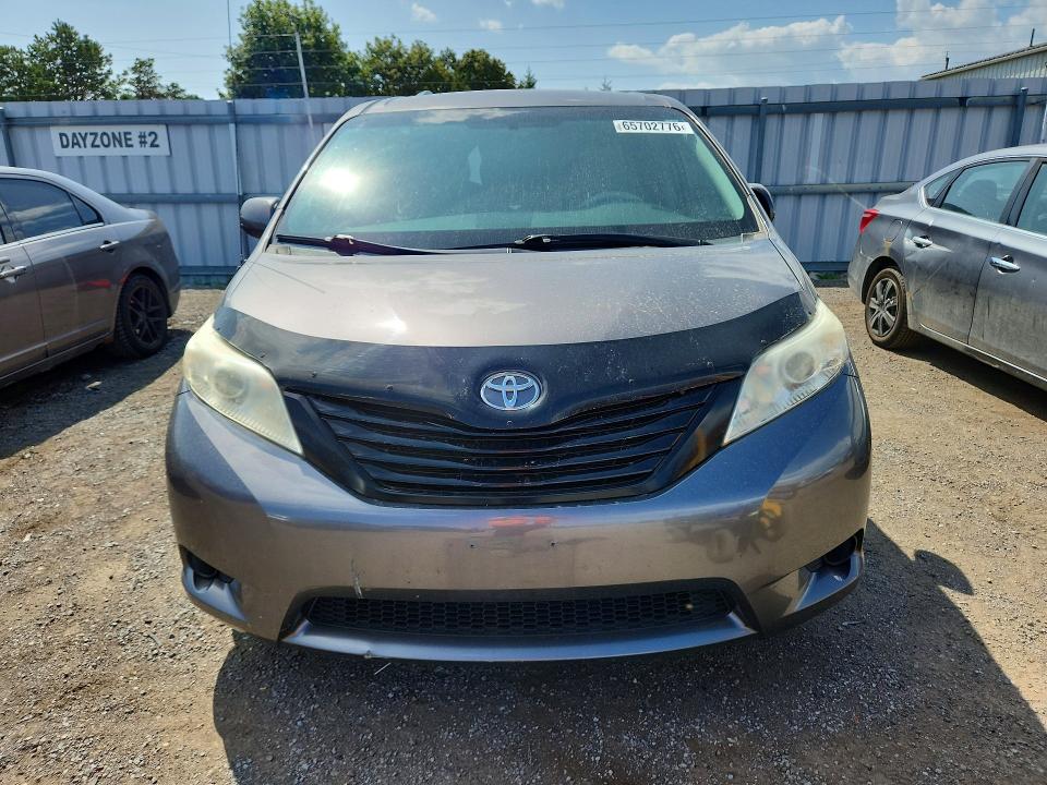 Photo 5 from auction – 2014 TOYOTA SIENNA with VIN 5TDZK3DC5ES448438