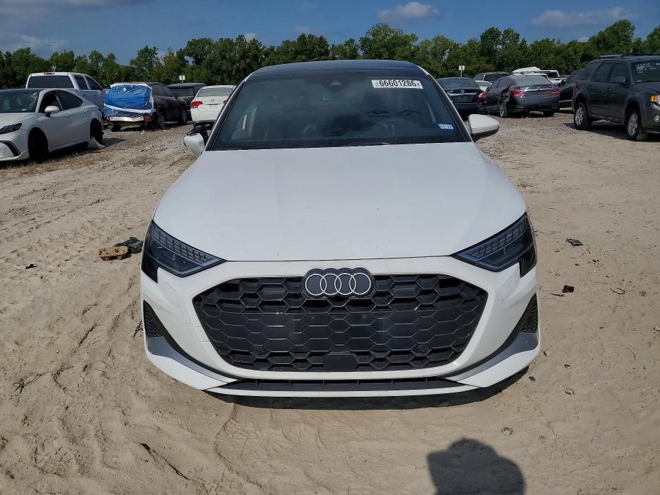 Photo 5 from auction – 2025 AUDI A3 with VIN WAUGUDGYXSA044734