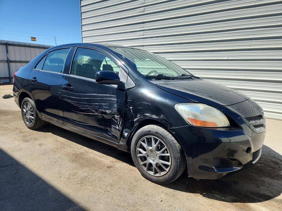 صورة رقم 4 من المزاد - 2008 TOYOTA YARIS مع VIN JTDBT923781229261