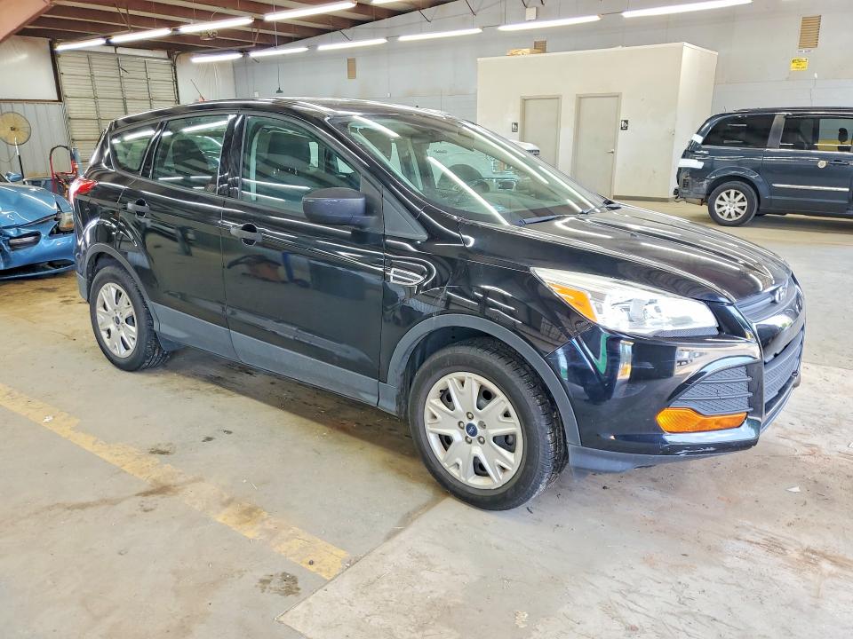 Photo 4 from auction – 2016 FORD ESCAPE with VIN 1FMCU0F76GUC18903