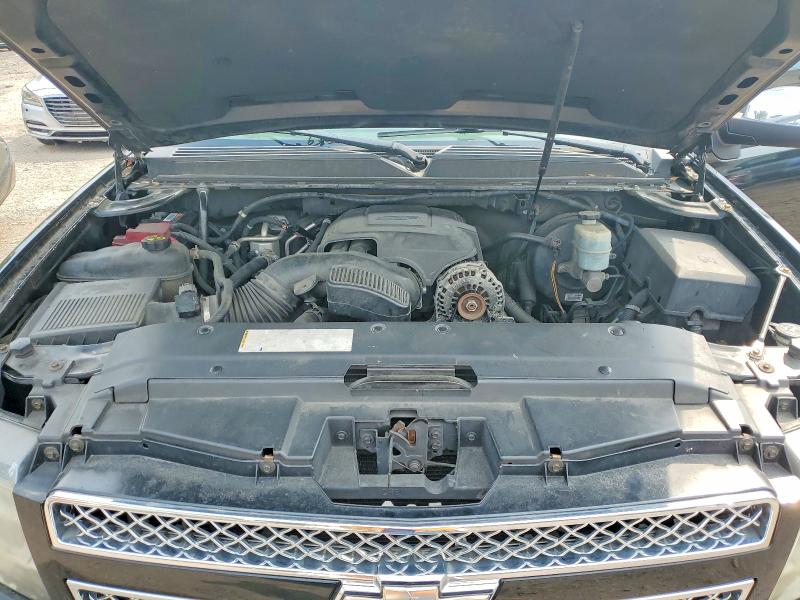 Photo 12 from auction – 2011 CHEVROLET TAHOE with VIN 1GNSKCE02BR213583
