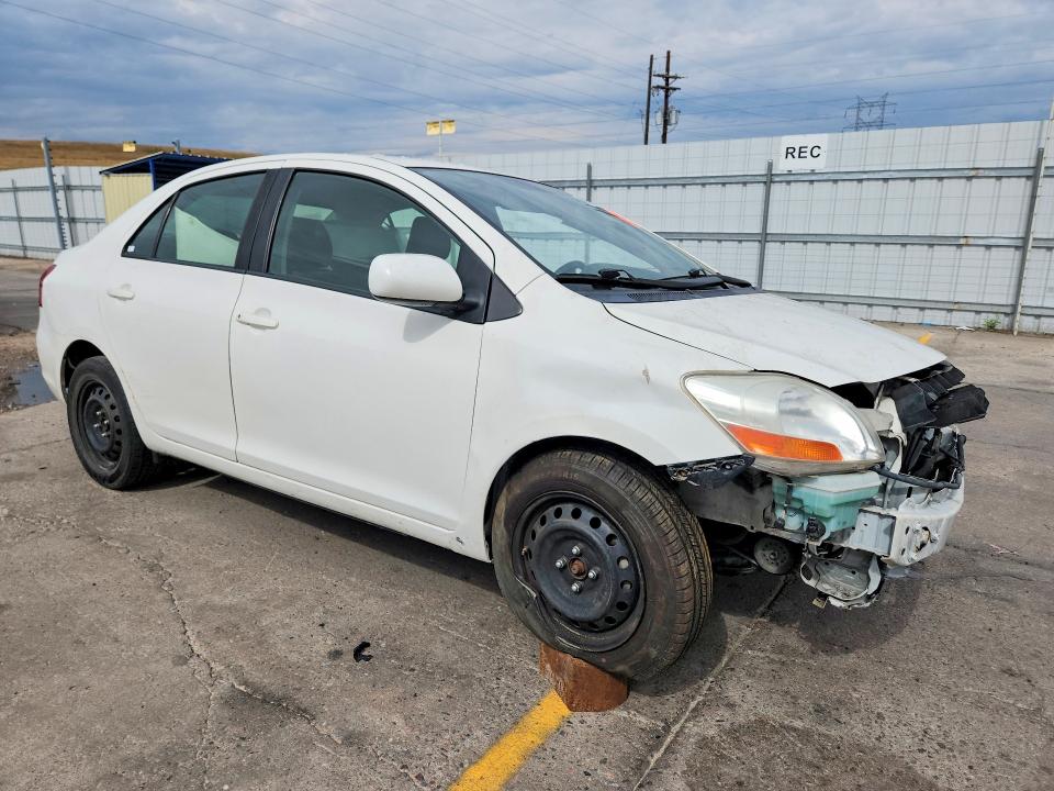 Photo 4 from auction – 2010 TOYOTA YARIS with VIN JTDBT4K35A1375022