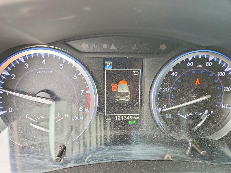 Photo 9 from auction – 2018 TOYOTA HIGHLANDER with VIN 5TDJZRFH1JS532139