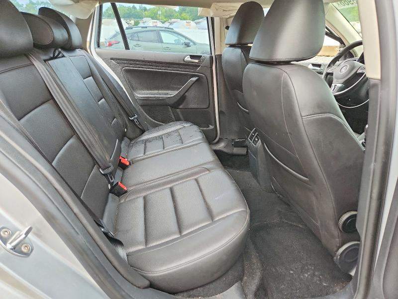 Photo 10 from auction – 2014 VOLKSWAGEN JETTA with VIN 3VWPL7AJ6EM616390
