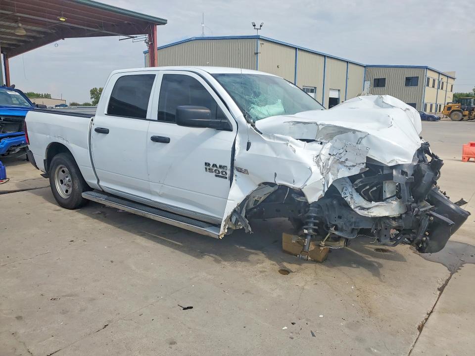 Photo 4 from auction – 2019 RAM 1500 CLASSIC with VIN 1C6RR7KT1KS556362