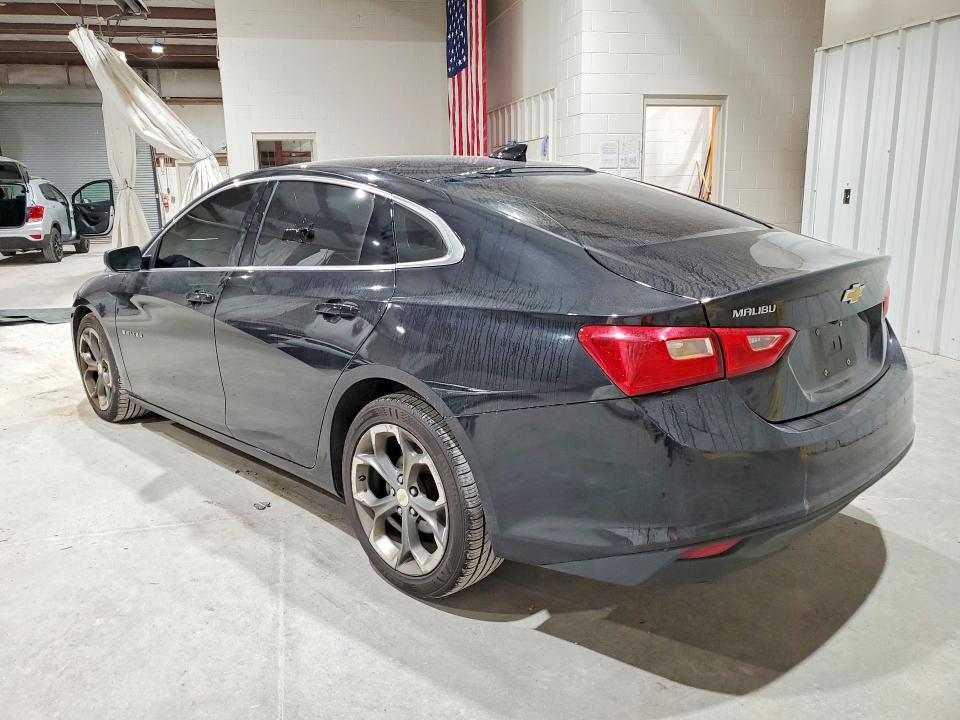 Photo 2 from auction – 2023 CHEVROLET MALIBU with VIN 1G1ZD5ST8PF131371