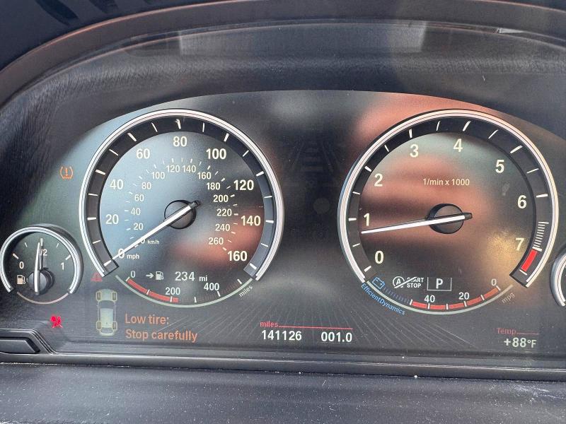 Photo 9 from auction – 2016 BMW 535 with VIN WBA5M4C57GD186581