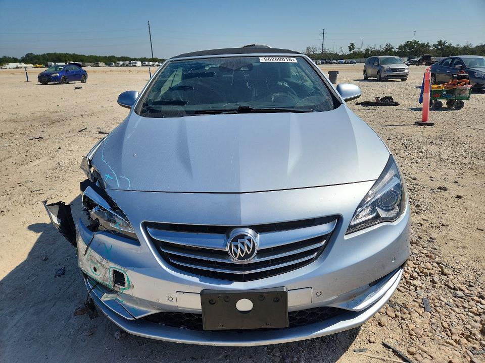 Photo 5 from auction – 2016 BUICK CASCADA with VIN W04WT3N58GG085625