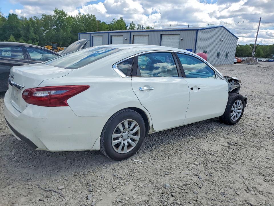 Photo 3 from auction – 2018 NISSAN ALTIMA with VIN 1N4AL3APXJC296532