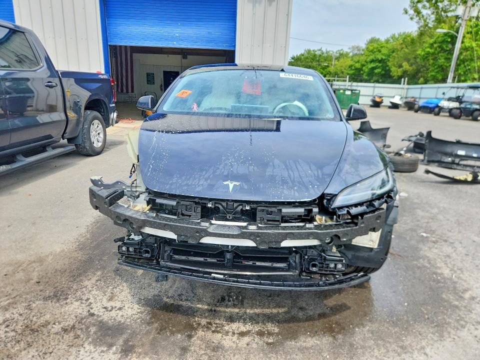 Photo 5 from auction – 2025 TESLA MODEL 3 with VIN 5YJ3E1EB9SF926674