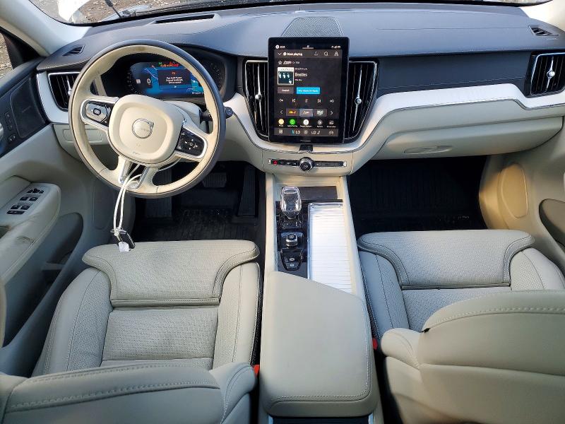 Foto 8 de la subasta – 2026 VOLVO XC60 con VIN YV4M12RM0T1334573