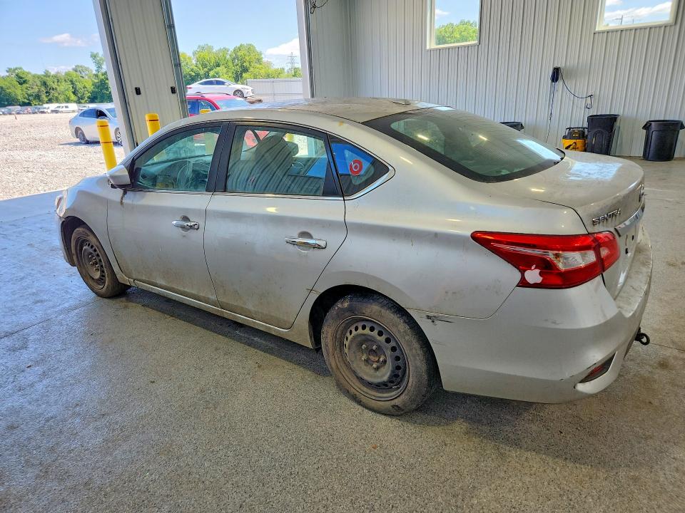 Photo 2 from auction – 2016 NISSAN SENTRA with VIN 3N1AB7AP6GL665682