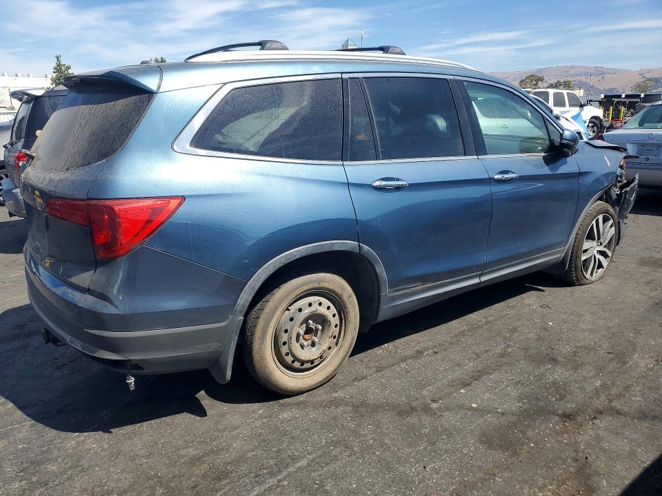 Снимка 3 от търг – 2016 HONDA PILOT с VIN 5FNYF5H94GB044452
