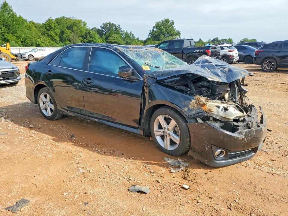 Photo 4 from auction – 2014 TOYOTA CAMRY with VIN 4T1BF1FKXEU342170