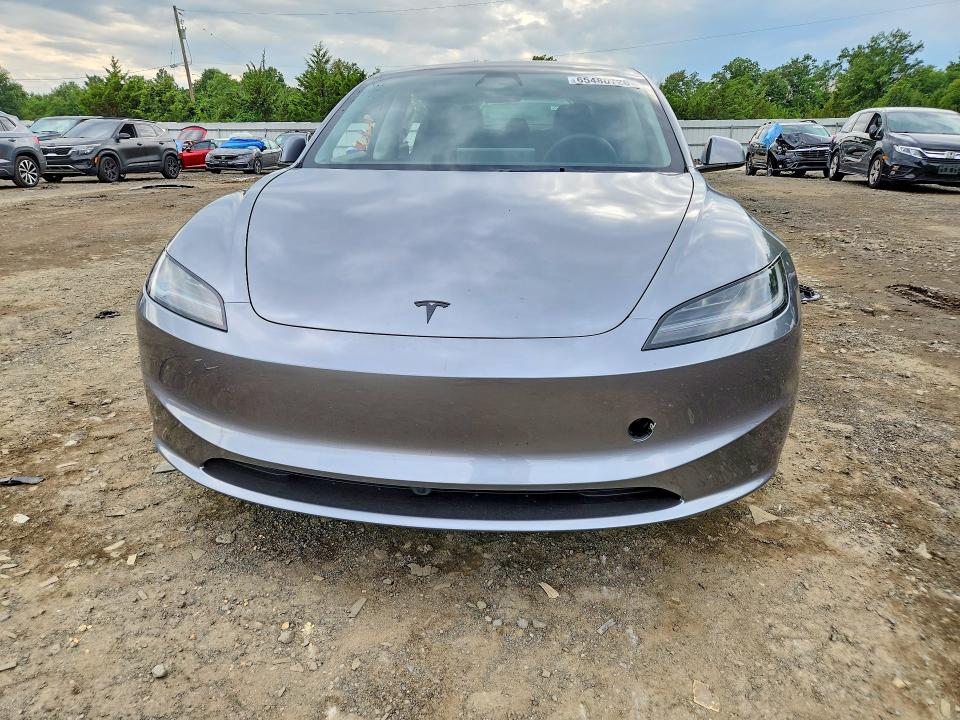 Фото 5 с аукциона – 2026 TESLA MODEL 3 с VIN 5YJ3E1EA5TF140895
