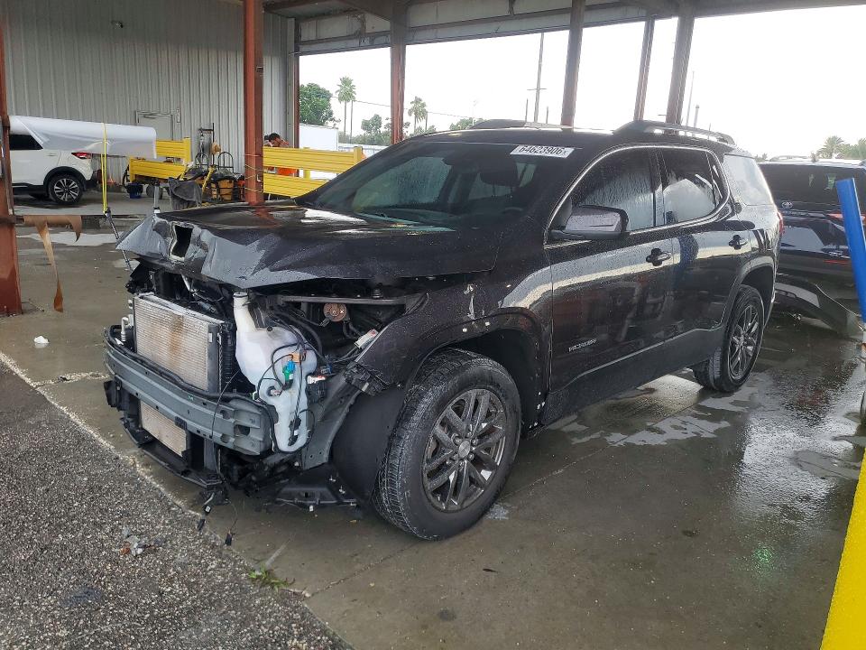 GMC ACADIA 2017 with VIN 1GKKNMLSXHZ183630 - Photo from auction