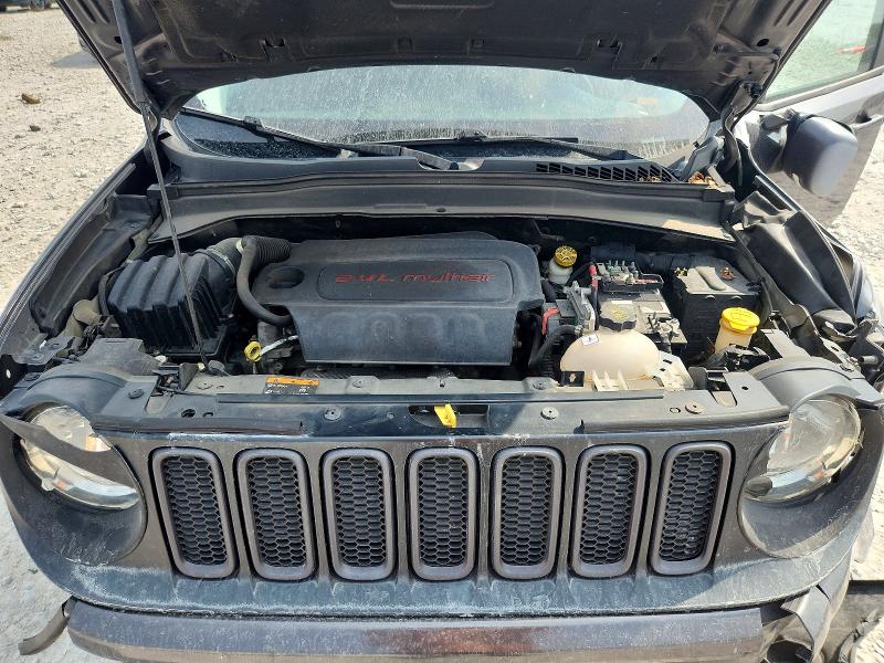 Photo 12 from auction – 2016 JEEP RENEGADE with VIN ZACCJBCT4GPD39120