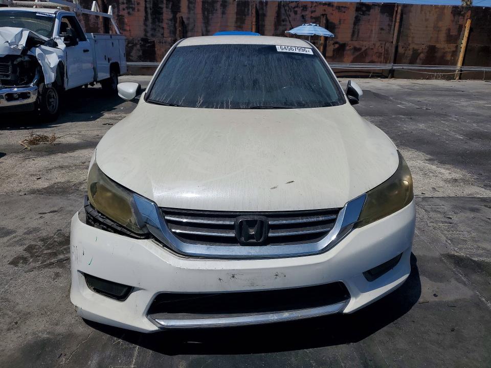 Photo 5 from auction – 2014 HONDA ACCORD with VIN 1HGCR2F52EA223970