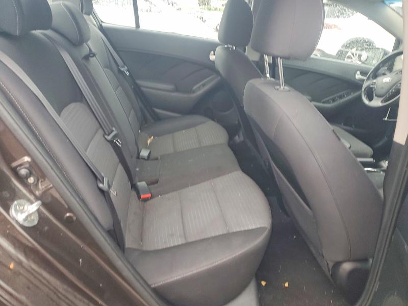 Photo 10 from auction – 2017 KIA FORTE with VIN 3KPFL4A77HE132907