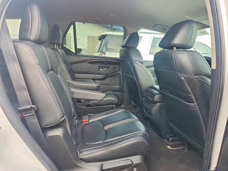 Photo 11 from auction – 2023 HONDA PILOT with VIN 5FNYG2H50PB010954
