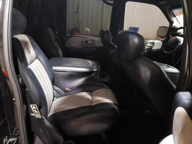 Photo 10 from auction – 2003 FORD F150 with VIN 1FTRW07333KC82259